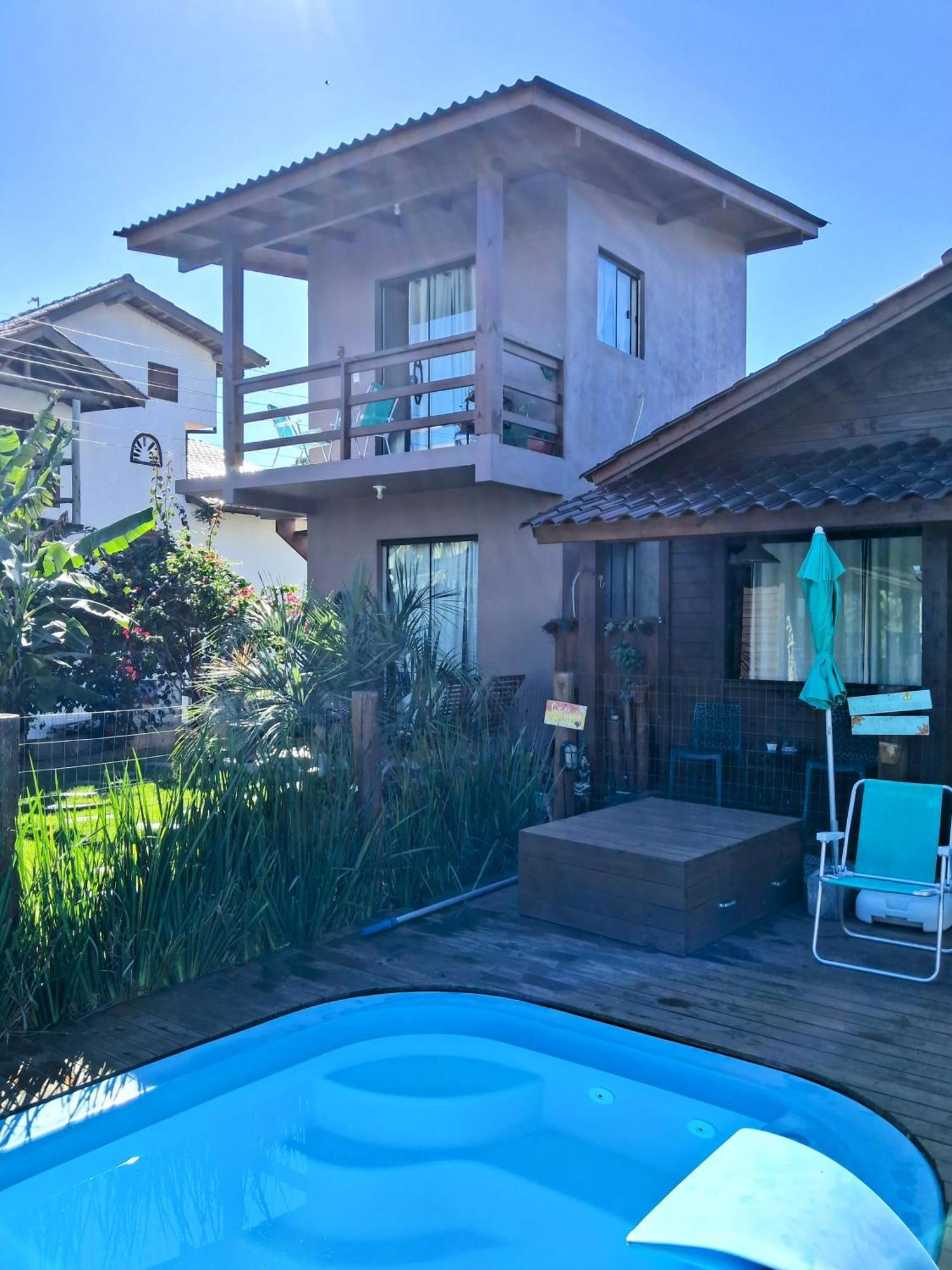 Do Rosa Piscina Compartilhada